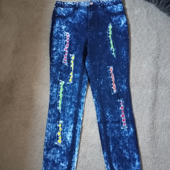 Multi-colored Skinny Jean NEW - Picture 6 of 9